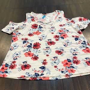 Cold shoulder floral t shirt size 2x